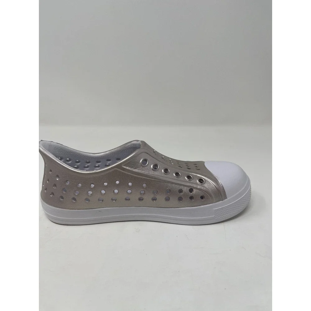 Wonder Nation Slip On Water Shoes Kids 11-12 Champagne Gold Excellent Perforated